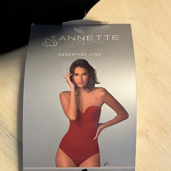 NWT Annette Convertible Strapless Bodysuit Tummy Shaper in Black - Picture 9 of 10